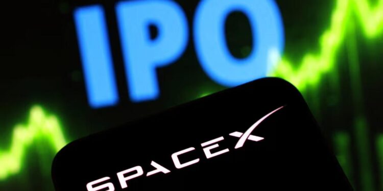 FUROR EN WALL STREET: SPACEX AFINA SU DEBUT HISTÓRICO EN EL NASDAQ CON UNA VALUACIÓN DE 1.75 BILLONES DE DÓLARES 1 FUROR EN WALL STREET: SPACEX AFINA SU DEBUT HISTÓRICO EN EL NASDAQ CON UNA VALUACIÓN DE 1.75 BILLONES DE DÓLARES