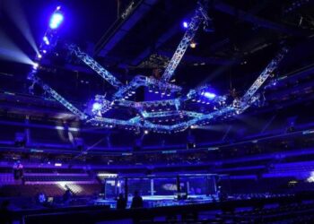 TRUMP DEFIENDE UFC EN LA CASA BLANCA: EL MANDATARIO MINIMIZA LA DEMANDA CONTRA EL EVENTO “UFC FREEDOM 250” EN EL JARDÍN SUR