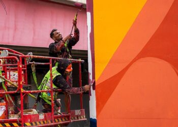 ENTREGAN ‘TRAZOS MUNDIALISTAS’; PINTAN 79 MURALES MONUMENTALES EN 24 MUNICIPIOS DE NL