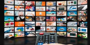 FOX CORPORATIONS ADQUIERE ROKU POR 22 MIL MILLONES DE DÓLARES EN UN AGRESIVO EMBATE POR EL REPARTO DEL STREAMING 3 FOX CORPORATIONS ADQUIERE ROKU POR 22 MIL MILLONES DE DÓLARES EN UN AGRESIVO EMBATE POR EL REPARTO DEL STREAMING