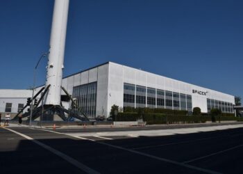 SPACEX COMPRA ANYSPHERE POR 60 MIL MILLONES DE DÓLARES EN UN ARRIESGADO AJUSTE ESTRATÉGICO HACIA LA IA