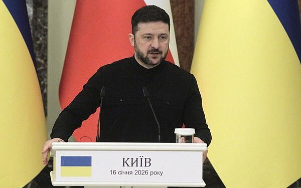 VOLODYMYR ZELENSKI DENUNCIA LA CONSTRUCCIÓN DE INFRAESTRUCTURA MILITAR ESTRATÉGICA EN BIELORRUSIA