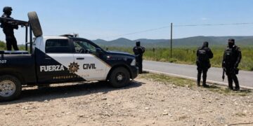 FALLECEN TRES POLICÍAS DE FUERZA CIVIL EN VOLCADURA