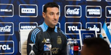 GRANDEZA SIN ADJETIVOS EN EL DEBUT DE LA ALBICELESTE: LIONEL SCALONI SE QUEDA SIN PALABRAS ANTE EL ANTESALA HISTÓRICA DE LIONEL MESSI EN EL MUNDIAL 2026 3 GRANDEZA SIN ADJETIVOS EN EL DEBUT DE LA ALBICELESTE: LIONEL SCALONI SE QUEDA SIN PALABRAS ANTE EL ANTESALA HISTÓRICA DE LIONEL MESSI EN EL MUNDIAL 2026
