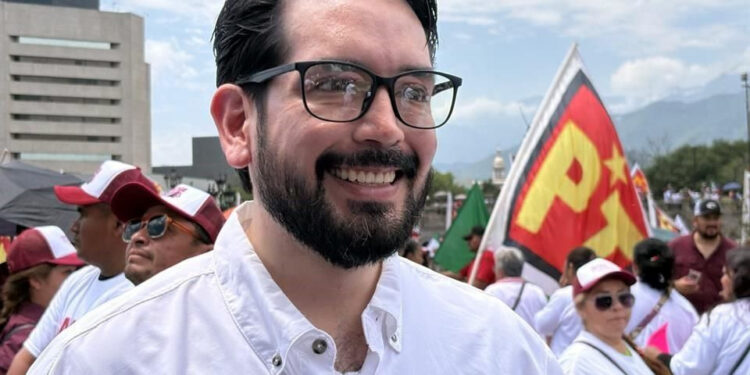VA NOTARIO POR SANTA; SE DESTAPA SERGIO GIL, HIJO DEL EMPRESARIO DE CASINOS, COMO ASPIRANTE DE MORENA 1 VA NOTARIO POR SANTA; SE DESTAPA SERGIO GIL, HIJO DEL EMPRESARIO DE CASINOS, COMO ASPIRANTE DE MORENA