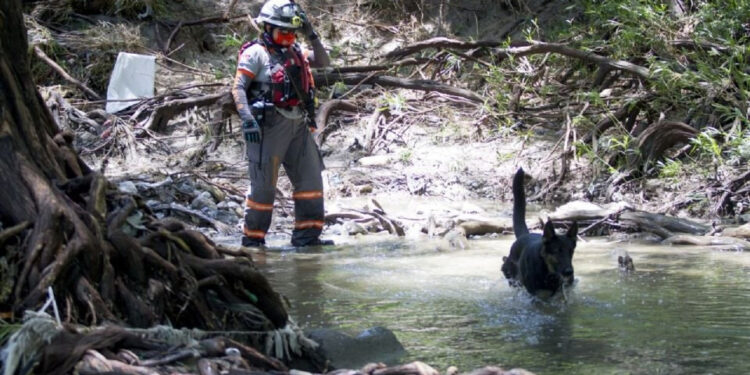 LOCALIZAN CUERPO DE MUJER EN RÍO LA SILLA TRAS SER ARRASTRADA POR LA CORRIENTE 1 LOCALIZAN CUERPO DE MUJER EN RÍO LA SILLA TRAS SER ARRASTRADA POR LA CORRIENTE