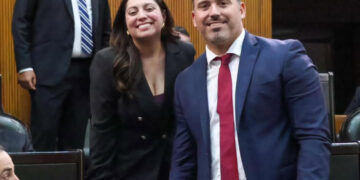 NUEVA TURBULENCIA EN MORENA: DEJA MARIO SOTO COORDINACIÓN; SU LUGAR SERÍA OCUPADO POR GRETA BARRA 2 NUEVA TURBULENCIA EN MORENA: DEJA MARIO SOTO COORDINACIÓN; SU LUGAR SERÍA OCUPADO POR GRETA BARRA