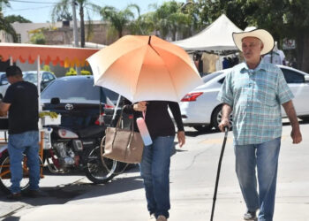 JUEVES ARDIENTE; ALERTAN POR TEMPERATURAS DE CASI 40 GRADOS EN MONTERREY… Y EL FIN DE SEMANA REGRESAN LAS LLUVIAS