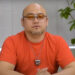 HIDEKI KAMIYA SUEÑA CON UN RESIDENT EVIL SIN TERROR Y PROPONE UNA INSÓLITA VIDA DE CAMPO PARA LEON KENNEDY