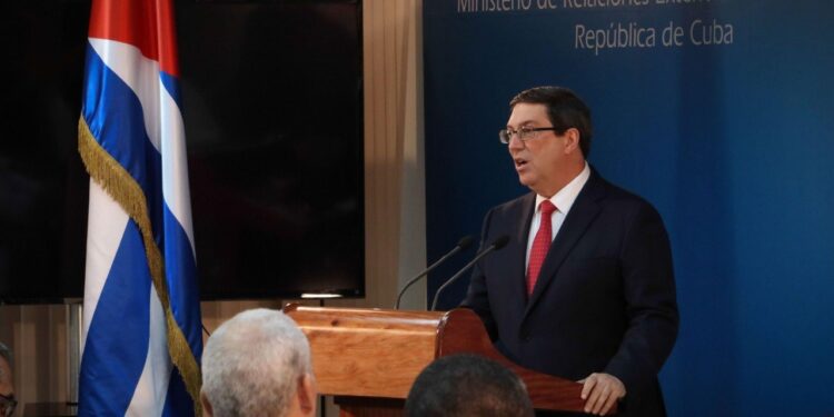 TENSIÓN EN LAS NACIONES UNIDAS: CUBA ACUSA A EE.UU. DE EJERCER “PRESIONES INÉDITAS” ANTES DE SESIÓN CLAVE EN LA ONU 1 TENSIÓN EN LAS NACIONES UNIDAS: CUBA ACUSA A EE.UU. DE EJERCER “PRESIONES INÉDITAS” ANTES DE SESIÓN CLAVE EN LA ONU