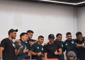 REGALA INFLUENCER ROLEX AL TRI TRAS GANAR APUESTA; ABRE POLÉMICA POR NORMAS DE FIFA 6 REGALA INFLUENCER ROLEX AL TRI TRAS GANAR APUESTA; ABRE POLÉMICA POR NORMAS DE FIFA