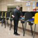 NUEVA RESTRICCIÓN ELECTORAL EN CALIFORNIA: LOS ANGELES RETIRA PROPUESTA PARA PERMITIR EL VOTO DE PERSONAS NO CIUDADANAS