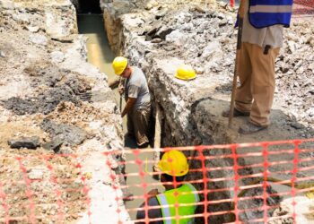 LIMPIA AYD 475 MIL METROS DE DRENAJE SANITARIO