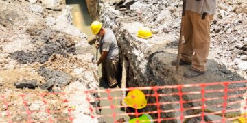 LIMPIA AYD 475 MIL METROS DE DRENAJE SANITARIO