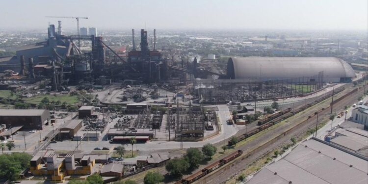 RESPIRAN NICOLAÍTAS AIRE MÁS CONTAMINADO DEL ÁREA METROPOLITANA; CONCENTRA MUNICIPIO MÁS DÍAS CON PARTÍCULAS FUERA DE NORMA 1 RESPIRAN NICOLAÍTAS AIRE MÁS CONTAMINADO DEL ÁREA METROPOLITANA; CONCENTRA MUNICIPIO MÁS DÍAS CON PARTÍCULAS FUERA DE NORMA