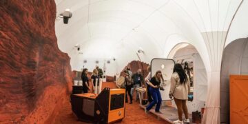 RUMBO A LA LUNA Y MARTE: NASA FORMULA CONVOCATORIA ABIERTA PARA RECLUTAR VOLUNTARIOS DISPUESTOS A VIVIR EN AISLAMIENTO TOTAL DURANTE UN AÑO 2 RUMBO A LA LUNA Y MARTE: NASA FORMULA CONVOCATORIA ABIERTA PARA RECLUTAR VOLUNTARIOS DISPUESTOS A VIVIR EN AISLAMIENTO TOTAL DURANTE UN AÑO