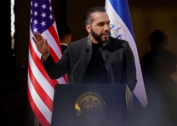 TOMA DE POSTURA EN CENTROAMÉRICA: NAYIB BUKELE DEFIENDE FIRMEMENTE LA REELECCIÓN INDEFINIDA Y ARREMETE CONTRA SUS DETRACTORES