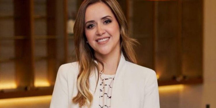 ATACAN A BALAZOS A REGIDORA DE MORENA EN TECATE; MUERE SU ESPOSO Y LA TRASLADAN A EU 1 ATACAN A BALAZOS A REGIDORA DE MORENA EN TECATE; MUERE SU ESPOSO Y LA TRASLADAN A EU