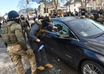 CONTRAORDEN EN WASHINGTON: TRUMP ANULA LA PAUSA DE ICE Y ORDENA RETOMAR LOS FEROZES ARRESTOS MIGRATORIOS EN CARRETERA