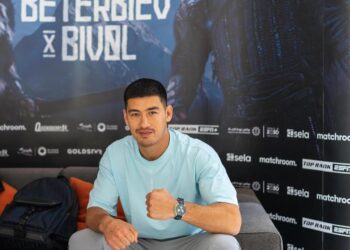 RESPUESTA DESDE EL ENTORNO DEL CAMPEÓN: EQUIPO DE DMITRY BIVOL NIEGA CATEGÓRICAMENTE QUE ESTÉ EVITANDO LA DESEADA TRILOGÍA ANTE ARTUR BETERBIEV
