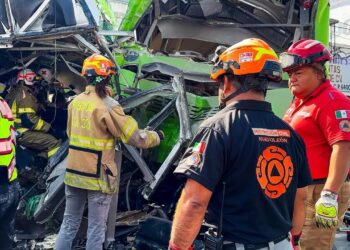 PIERDE UNA PIERNA CHOFER DE RUTA 1; INVESTIGA FISCALÍA POSIBLE FALLA EN AUTOBÚS DE TRANSPAÍS