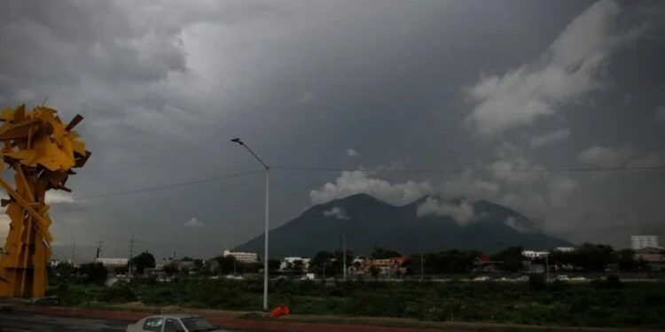 ALERTA PROTECCIÓN CIVIL NUEVO LEÓN POR FUERTES VIENTOS LA TARDE Y NOCHE DEL JUEVES 1 ALERTA PROTECCIÓN CIVIL NUEVO LEÓN POR FUERTES VIENTOS LA TARDE Y NOCHE DEL JUEVES
