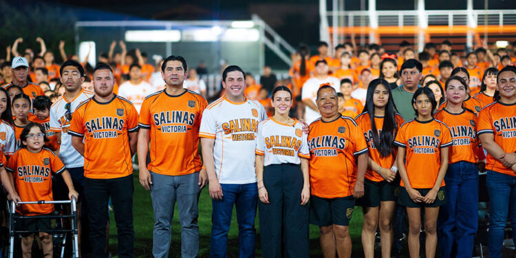 VA SALINAS VICTORIA POR TETRACAMPEONATO EN OLIMPIADA ESTATAL; ABANDERA RAÚL CANTÚ DELEGACIÓN DE 500 ATLETAS 1 VA SALINAS VICTORIA POR TETRACAMPEONATO EN OLIMPIADA ESTATAL; ABANDERA RAÚL CANTÚ DELEGACIÓN DE 500 ATLETAS