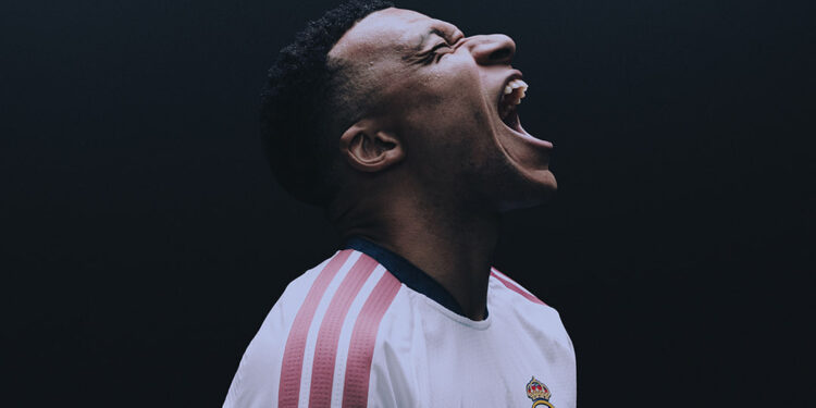 KYLIAN MBAPPÉ REGRESA COMO LA GRAN IMAGEN DE EA SPORTS FC 27