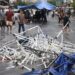 FALLA NAVA EN PREVENCIÓN; DEJA INSTALAR MERCADO PESE A ALERTA Y CORRIENTE ARRASA PUESTOS Y MERCANCÍA