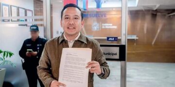 ARMA REGIDOR MORENISTA NÓMINA FAMILIAR EN MONTERREY; ACOMODA A DOS TÍAS Y UN PRIMO EN ADMINISTRACIÓN DE ADRIÁN 3 ARMA REGIDOR MORENISTA NÓMINA FAMILIAR EN MONTERREY; ACOMODA A DOS TÍAS Y UN PRIMO EN ADMINISTRACIÓN DE ADRIÁN