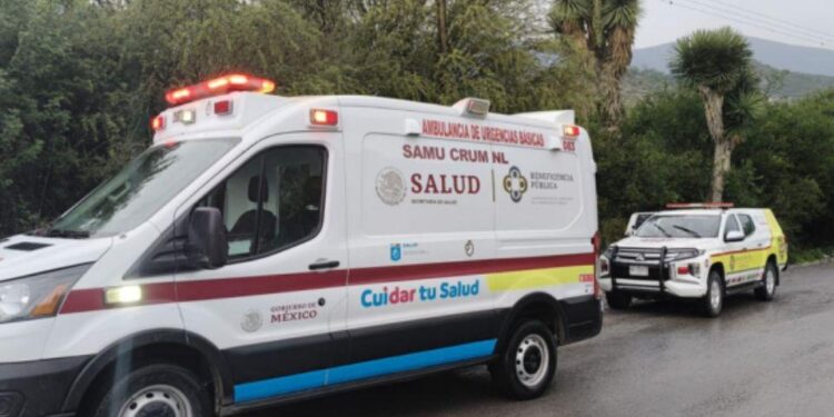 CAE RAYO EN VIVIENDA; HIERE A DOS EN GALEANA 1 CAE RAYO EN VIVIENDA; HIERE A DOS EN GALEANA