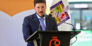 ACUSA SAMUEL A DIPUTADOS DE PONER EL PIE A SU GOBIERNO; LOS LLAMA ENVIDIOSOS POR BLOQUEAR PRESUPUESTO 2 ACUSA SAMUEL A DIPUTADOS DE PONER EL PIE A SU GOBIERNO; LOS LLAMA ENVIDIOSOS POR BLOQUEAR PRESUPUESTO