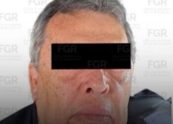 DETIENEN A EX GOBERNADOR DE GUERRERO POR CASO AYOTZINAPA; ACUSA FGR A ÁNGEL AGUIRRE DE OCULTAR EVIDENCIAS