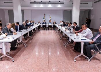 INVERTIRÁN NL Y CFE CASI 10 MIL MDP PARA REFORZAR RED ELÉCTRICA