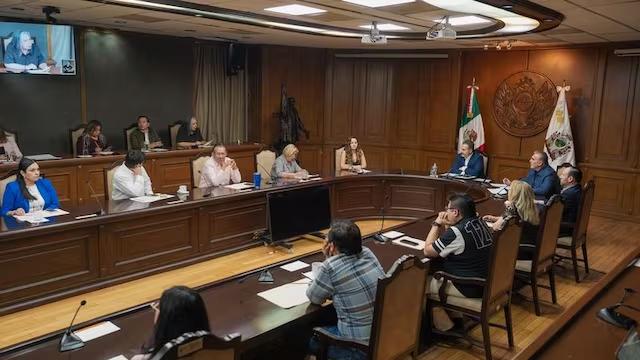 REDUCIRÁN REGIDORES EN NUEVO LEÓN; MONTERREY PERDERÁ CASI LA MITAD 1 REDUCIRÁN REGIDORES EN NUEVO LEÓN; MONTERREY PERDERÁ CASI LA MITAD