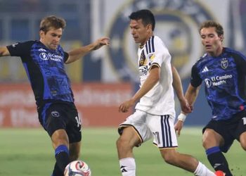 VICTORIA EN EL CALICLÁSICO: EL ‘CHUCKY’ LOZANO DEBUTA COMO TITULAR EN CASA Y JOSEPH PAINTSIL LE DA TRES PUNTOS CLAVE AL LA GALAXY CON DIEZ HOMBRES
