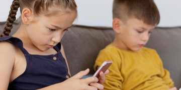 PAGARÁ FACEBOOK E INSTAGRAM 17 MIL MILLONES DE DÓLARES POR GENERAR ADICCIÓN EN MENORES