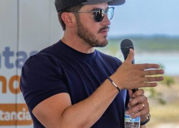 BUSCA SAMUEL DUPLICAR CAPACIDAD DE EL CUCHILLO; PLANTEA GOBERNADOR ELEVAR 4 METROS DE LA CORTINA