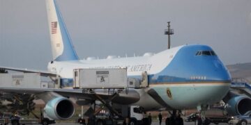 OCULTAN A TRUMP EN CAMIÓN DE COMIDA PARA SACARLO DE TURQUÍA POR AMENAZA IRANÍ; USAN A PRENSA Y PERSONAL COMO SEÑUELO 2 img 8100