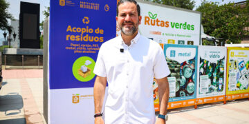 PONEN EN MARCHA 'DRIVE THRU' DE RECICLALEÓN: RECIBEN RESIDUOS DESDE EL AUTO 2 PONEN EN MARCHA ‘DRIVE THRU’ DE RECICLALEÓN: RECIBEN RESIDUOS DESDE EL AUTO