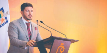 PROPONE SAMUEL INVERTIR CON CFE PARA FRENAR APAGONES EN NUEVO LEÓN
