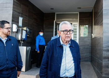 REGRESA RUBÉN ROCHA A GUBERNATURA DE SINALOA TRAS MÁS DE 100 DÍAS DE LICENCIA