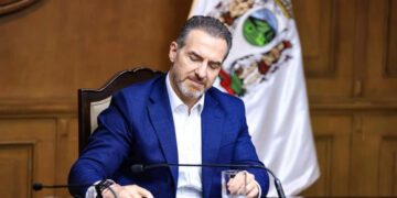 DENUNCIA ADRIÁN PENALMENTE AL ESTADO; ACUSA PRIÍSTA SUPUESTA RETENCIÓN DE 313.5 MILLONES DE PESOS 2 DENUNCIA ADRIÁN PENALMENTE AL ESTADO; ACUSA PRIÍSTA SUPUESTA RETENCIÓN DE 313.5 MILLONES DE PESOS