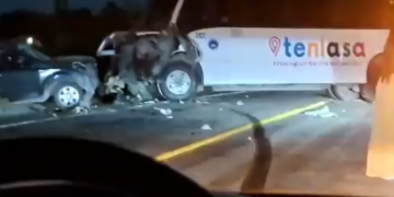 TRANSPORTE DE PERSONAL PROTAGONIZA NUEVO ACCIDENTE; CHOCA UNIDAD Y DEJA LESIONADOS EN MARÍN