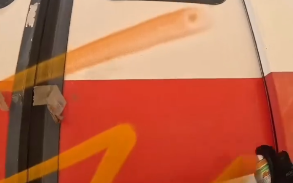 PRESUMEN VANDALISMO EN VAGONES DEL METRO 1 PRESUMEN VANDALISMO EN VAGONES DEL METRO