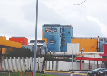 REPORTAN ESTRUENDO EN PLANTA DE TERNIUM EN SAN NICOLÁS; DESCARTA EMPRESA RIESGOS