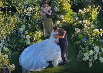 BILLIE EILISH OFICIÓ LA BODA PRIVADA DE SU HERMANO FINNEAS