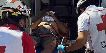 ENCUENTRAN CON VIDA A GUÍA; SIGUE DESAPARECIDO REGIO QUE VIAJABA EN MOTO ACUÁTICA EN PLAYA DEL CARMEN 2 ENCUENTRAN CON VIDA A GUÍA; SIGUE DESAPARECIDO REGIO QUE VIAJABA EN MOTO ACUÁTICA EN PLAYA DEL CARMEN
