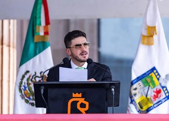 ENCABEZA SAMUEL DESFILE DE INDEPENDENCIA; LLAMA A ESTADO, MUNICIPIOS Y CONGRESO A LA UNIDAD