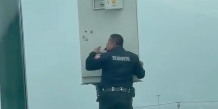 EXHIBE TRÁNSITO DE GARCÍA TECNOLOGÍA DE PUNTA… DE ALAMBRITOS 1 EXHIBE TRÁNSITO DE GARCÍA TECNOLOGÍA DE PUNTA… DE ALAMBRITOS